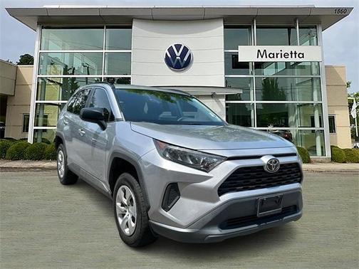 2019 Toyota RAV4 LE