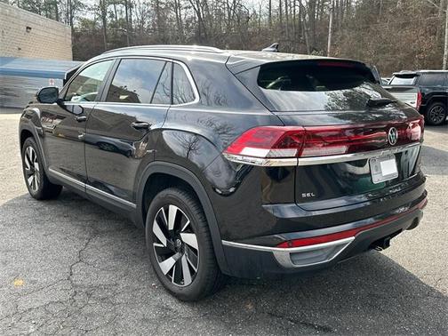 2025 Volkswagen Atlas Cross Sport 2.0T SEL