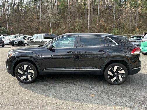 2025 Volkswagen Atlas Cross Sport 2.0T SEL