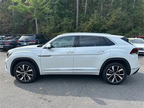 2026 Volkswagen Atlas Cross Sport 2.0T SEL Premium R-Line