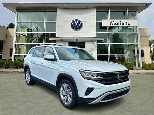2022 Volkswagen Atlas 3.6L SE w/Technology