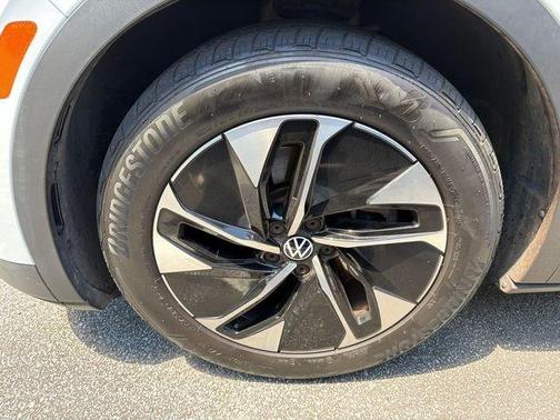 Glacier White 2022 Volkswagen ID.4 Pro S