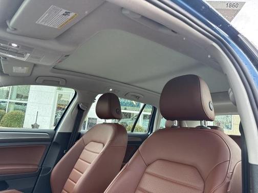2017 Volkswagen Golf Alltrack TSI SEL