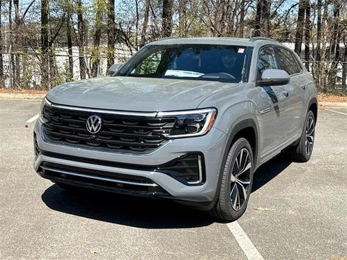 2025 Volkswagen Atlas Cross Sport 2.0T SEL Premium R-Line
