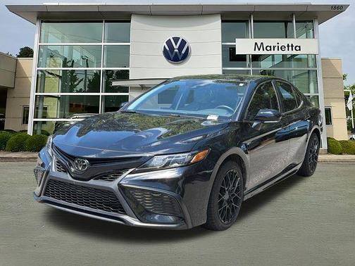 Midnight Black Metallic 2024 Toyota Camry SE