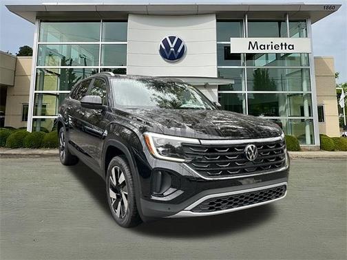 2026 Volkswagen Atlas Cross Sport 2.0T SE w/Technology