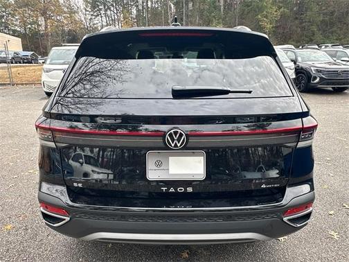 2026 Volkswagen Taos 1.5T SE