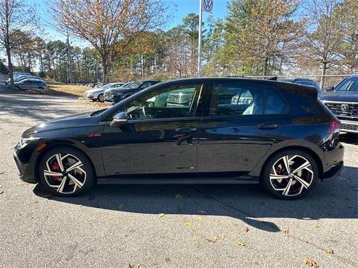 2024 Volkswagen Golf GTI 2.0T SE