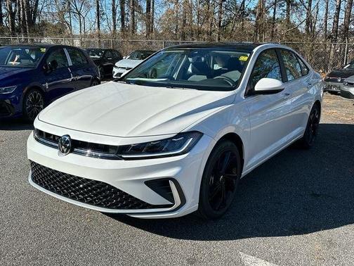 Opal White Pearl 2026 Volkswagen Jetta 1.5T SE
