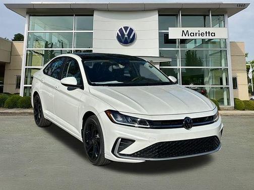 Opal White Pearl 2026 Volkswagen Jetta 1.5T SE