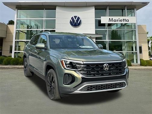 2026 Volkswagen Atlas Cross Sport 2.0T SE w/Technology