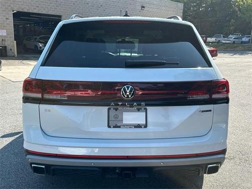 2026 Volkswagen Atlas 2.0T Peak Edition