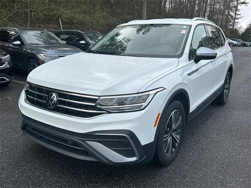 2024 Volkswagen Tiguan 2.0T Wolfsburg Edition