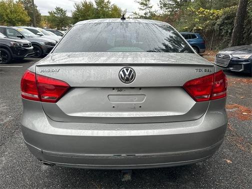 2014 Volkswagen Passat 2.0L TDI DSG SEL Premium