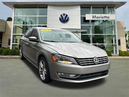 2014 Volkswagen Passat 2.0L TDI DSG SEL Premium