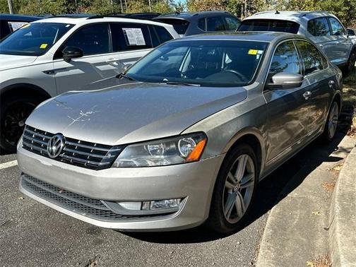 2014 Volkswagen Passat 2.0L TDI DSG SEL Premium
