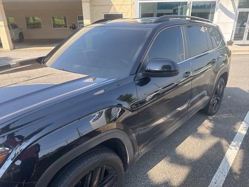2022 Volkswagen Atlas 2.0T SE w/Technology