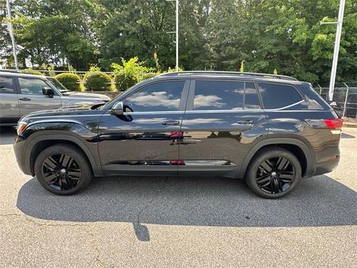 2022 Volkswagen Atlas 2.0T SE w/Technology
