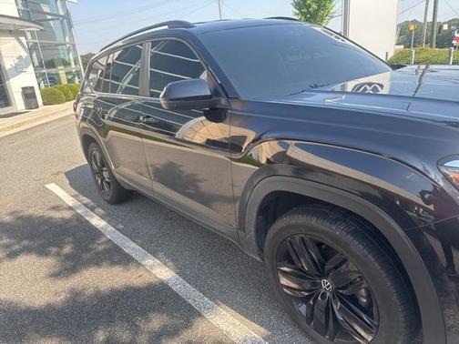2022 Volkswagen Atlas 2.0T SE w/Technology
