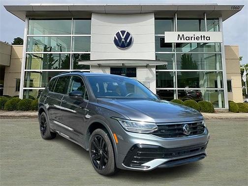 2024 Volkswagen Tiguan 2.0T SE R-Line Black