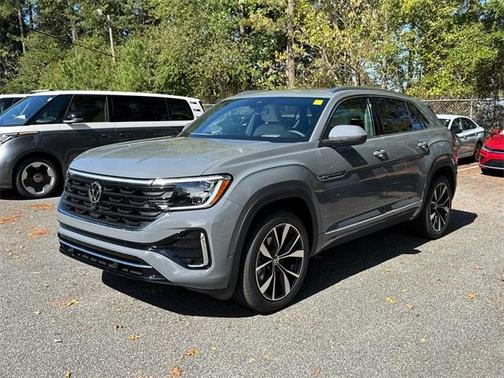 2026 Volkswagen Atlas Cross Sport 2.0T SEL Premium R-Line