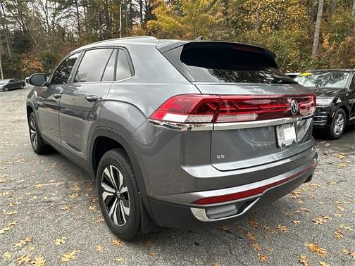 2024 Volkswagen Atlas Cross Sport 2.0T SE