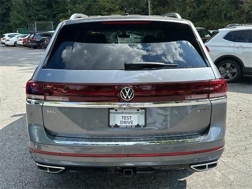2025 Volkswagen Atlas 2.0T SEL Premium R-Line