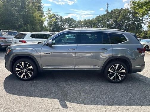 2025 Volkswagen Atlas 2.0T SEL Premium R-Line