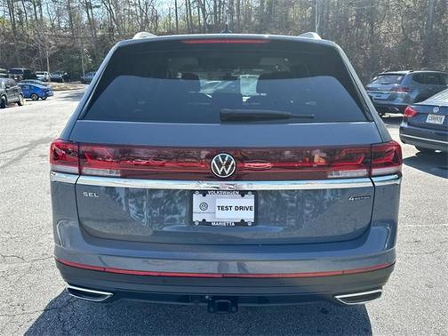 2025 Volkswagen Atlas 2.0T SEL