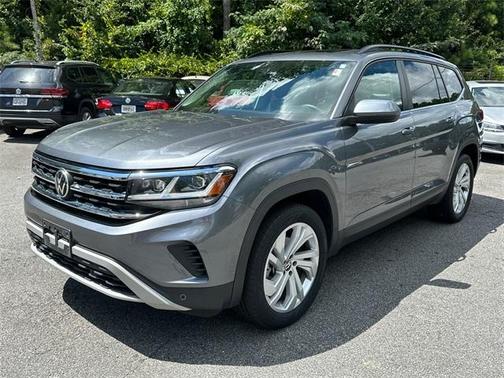 2022 Volkswagen Atlas 3.6L SE w/Technology
