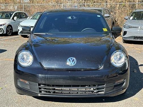 2016 Volkswagen Beetle 1.8T Wolfsburg Edition w/PZEV