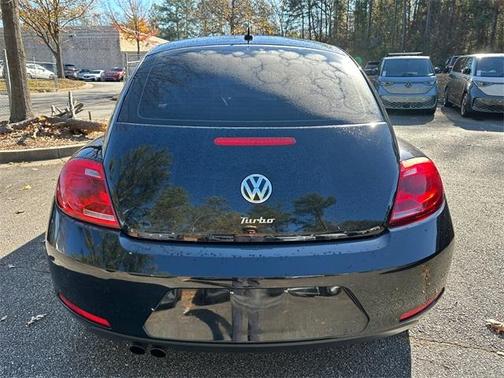 2016 Volkswagen Beetle 1.8T Wolfsburg Edition w/PZEV