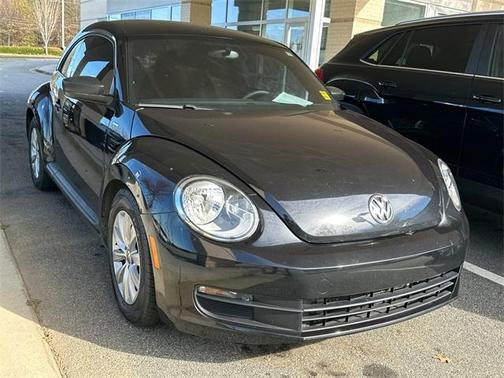 2016 Volkswagen Beetle 1.8T Wolfsburg Edition w/PZEV