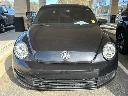 2016 Volkswagen Beetle 1.8T Wolfsburg Edition w/PZEV