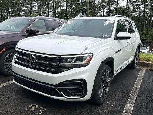 Opal White Pearl Effect 2023 Volkswagen Atlas 3.6L SEL Premium R-Line