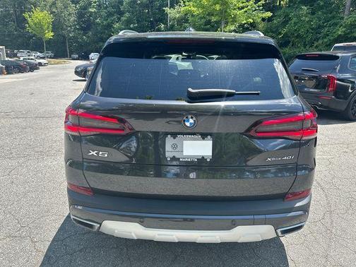 Dark Graphite Metallic 2021 BMW X5 xDrive40i