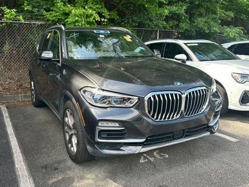 Dark Graphite Metallic 2021 BMW X5 xDrive40i