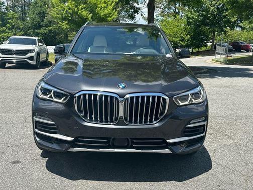 Dark Graphite Metallic 2021 BMW X5 xDrive40i