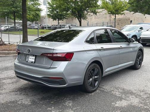 Pyrite Silver Metallic 2024 Volkswagen Jetta 1.5T SE