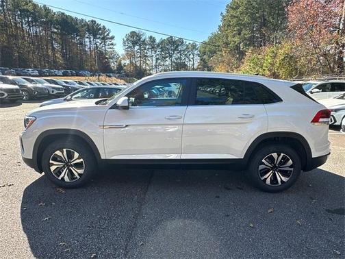 2026 Volkswagen Atlas Cross Sport 2.0T SE