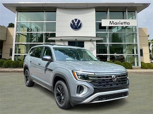 2025 Volkswagen Atlas 2.0T Peak Edition