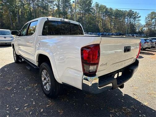 2018 Toyota Tacoma 