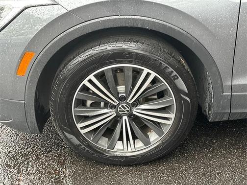 2024 Volkswagen Tiguan 2.0T Wolfsburg Edition