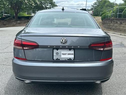 2020 Volkswagen Passat 2.0T SE