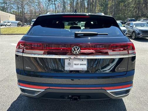 2025 Volkswagen Atlas Cross Sport 2.0T SEL
