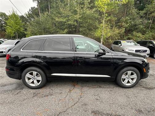 2019 Audi Q7 45 Premium Plus