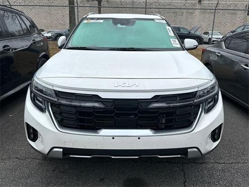 2024 Kia Seltos SX