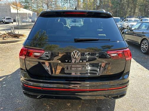 2023 Volkswagen Tiguan 2.0T SE R-Line Black