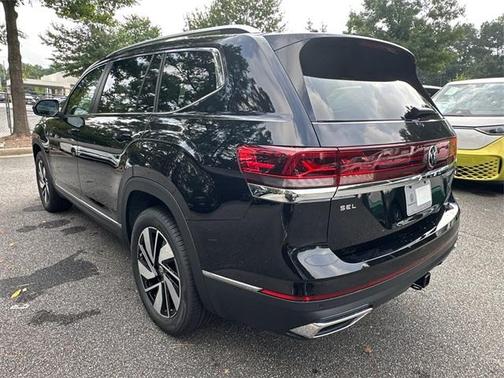 2026 Volkswagen Atlas 2.0T SEL