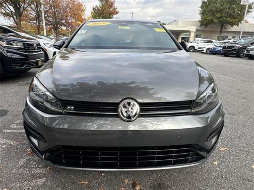 2019 Volkswagen Golf R 2.0T w/DCC & Navigation